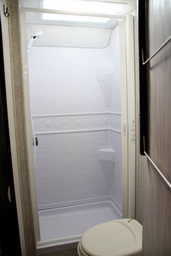 Photo 26 thumbnail 28