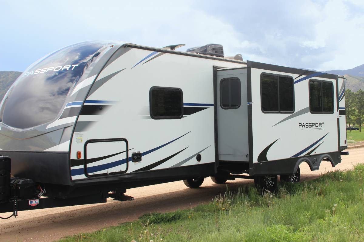 Photo 2 - 2020 Keystone Travel Trailer rental photo 4