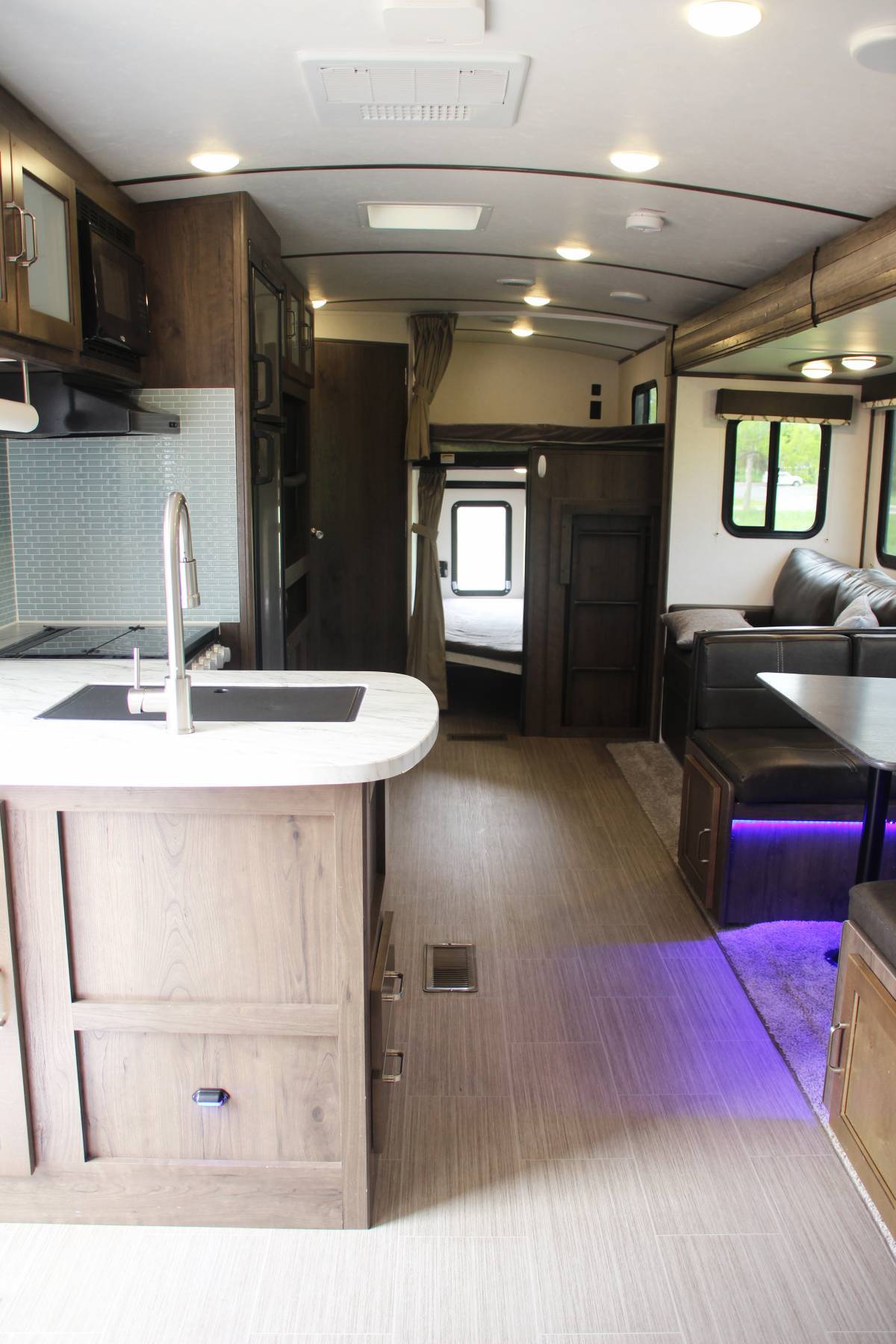 Photo 27 - 2020 Keystone Travel Trailer rental photo 29