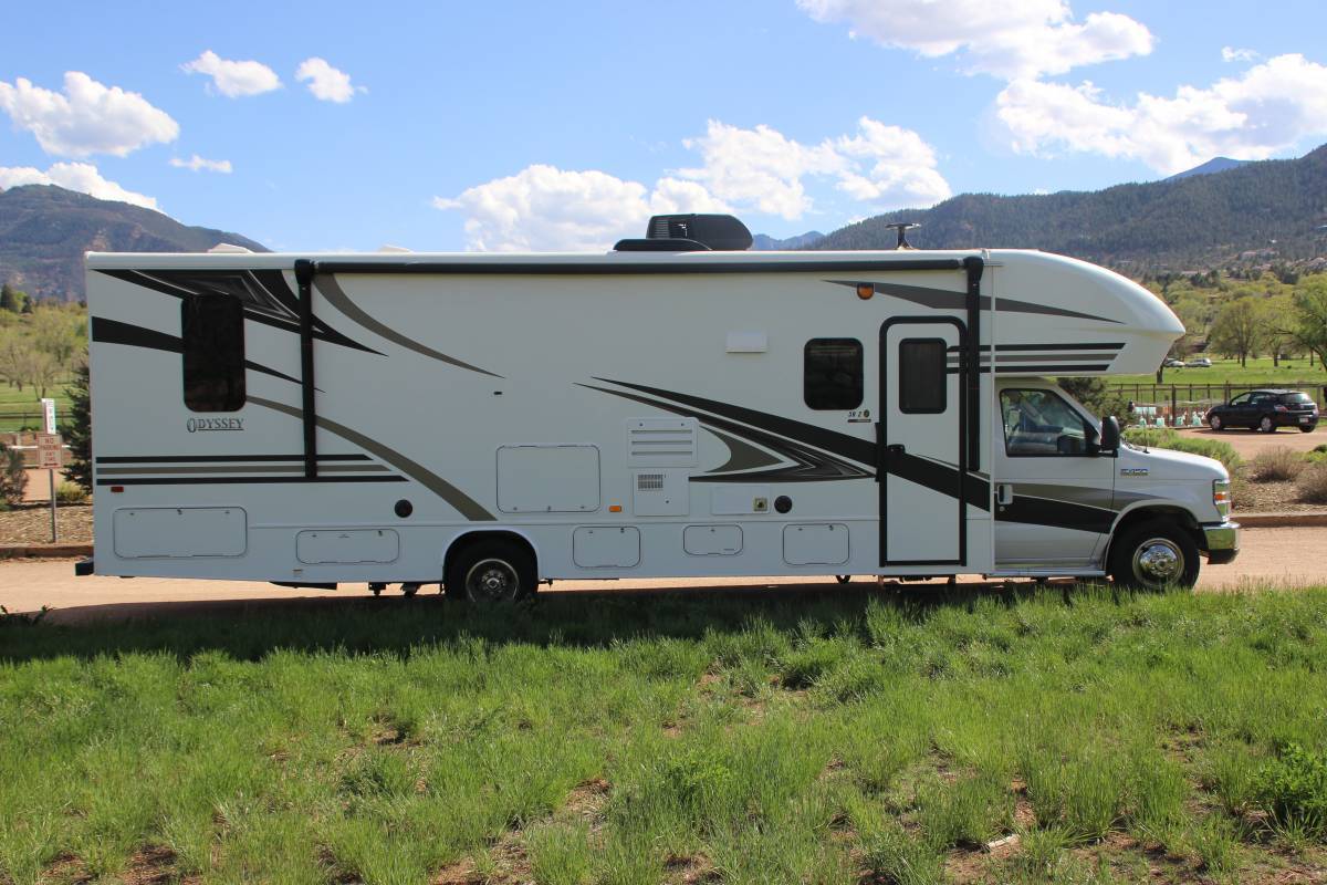 Photo 2 - 2019 Entegra Coach Class C Motorhome rental photo 4