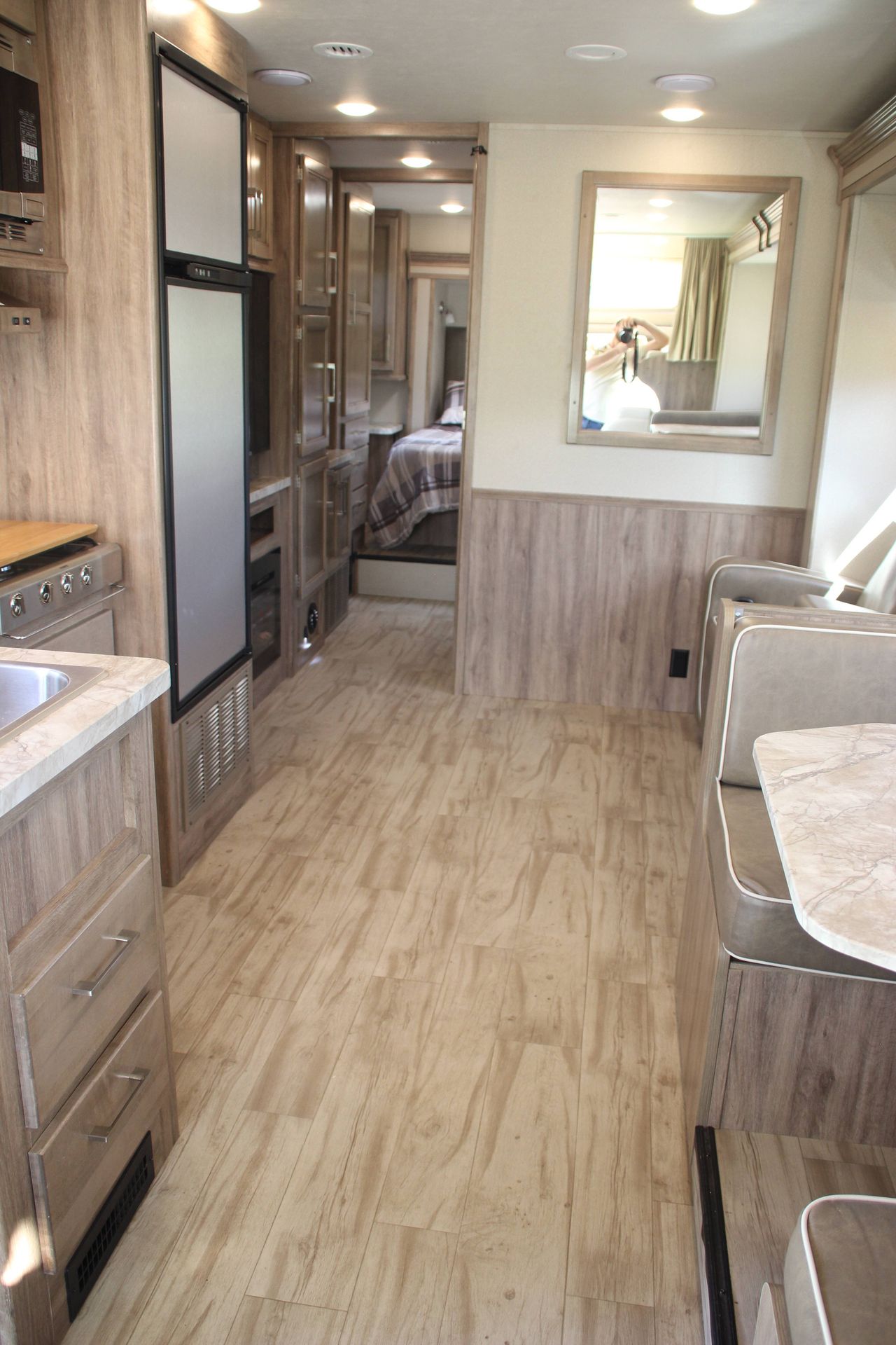 Photo 19 - 2019 Entegra Coach Class C Motorhome rental photo 21