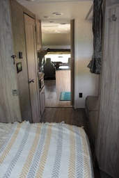Photo 38 thumbnail 40