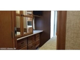 Photo 15 thumbnail 17