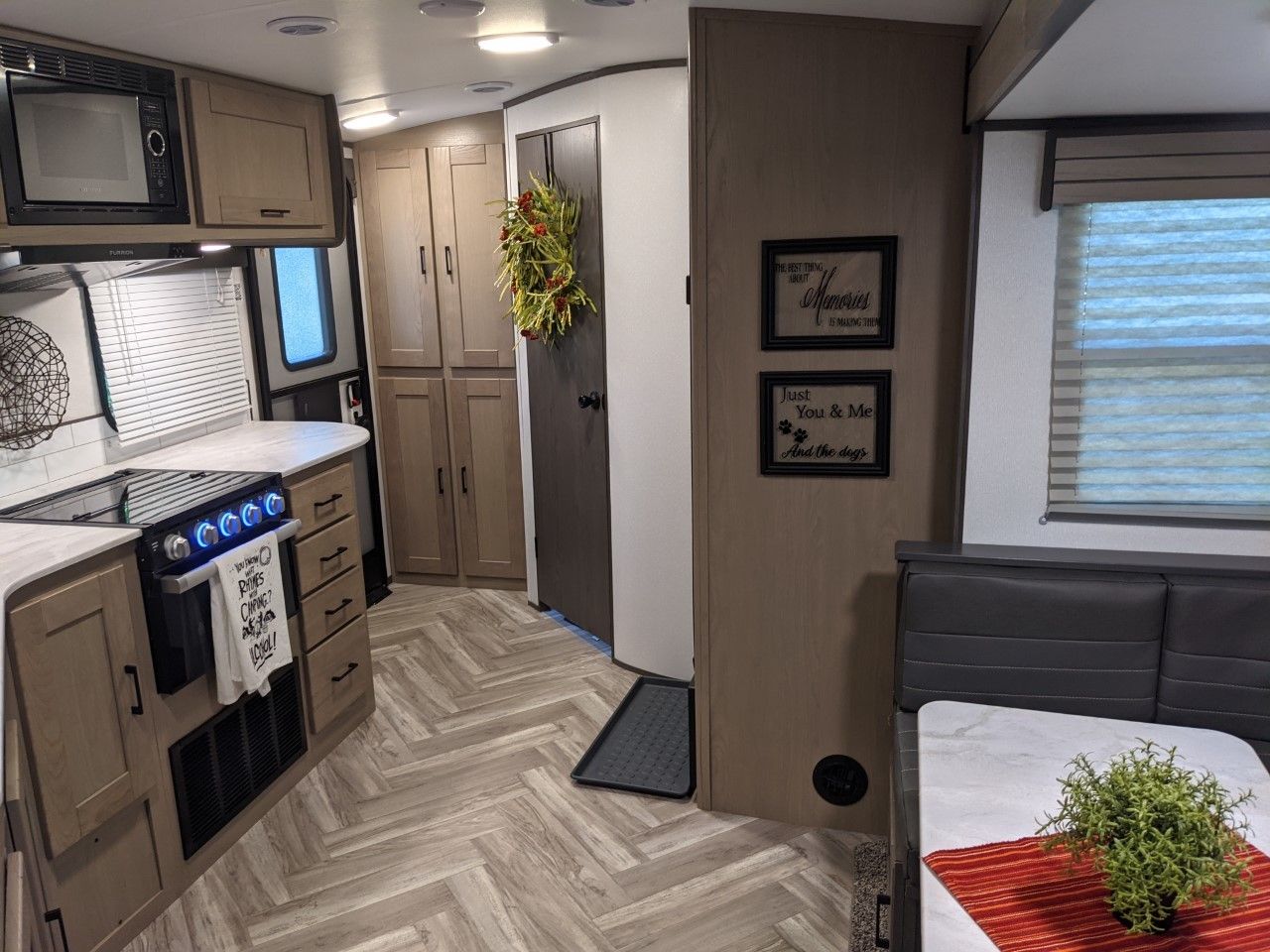 Photo 10 - 2021 Cruiser Rv Travel Trailer rental photo 12