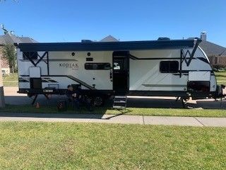 2021 Dutchmen Kodiak Ultra-Lite Travel Trailer for rent in Alvin, TX