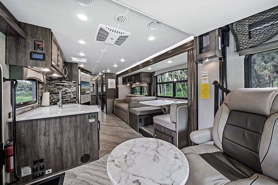 Photo 7 - 2020 Ford Class A Motorhome rental photo 9