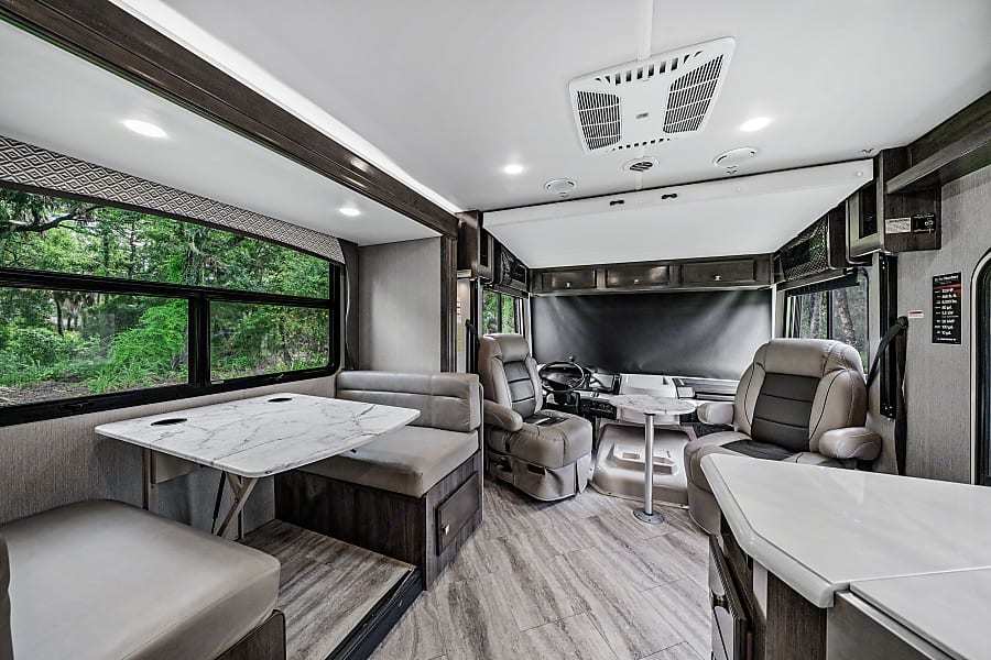 Photo 11 - 2020 Ford Class A Motorhome rental photo 13
