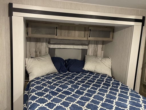 2021 Palomino 32BHFS Travel Trailer for rent in Poteau, OK