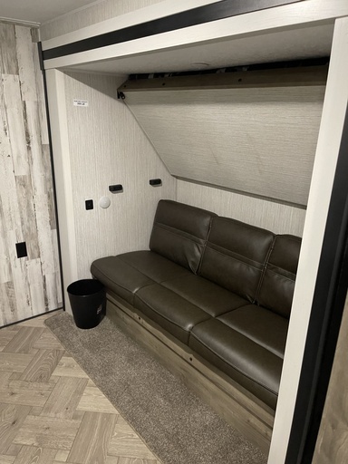 2021 Palomino 32BHFS Travel Trailer for rent in Poteau, OK