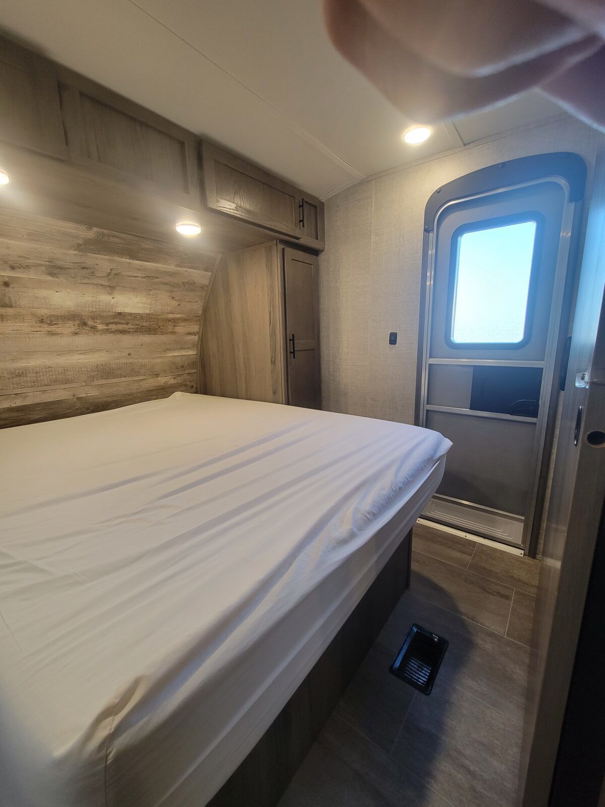 Photo 4 - 2021 Gulf Stream Travel Trailer rental photo 6