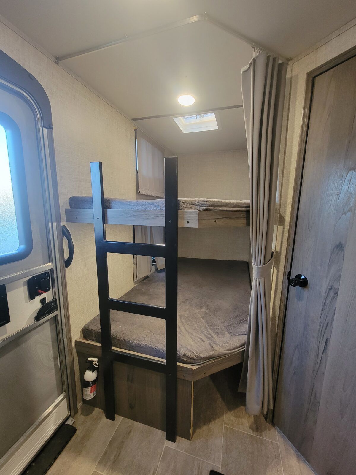 Photo 6 - 2021 Gulf Stream Travel Trailer rental photo 8
