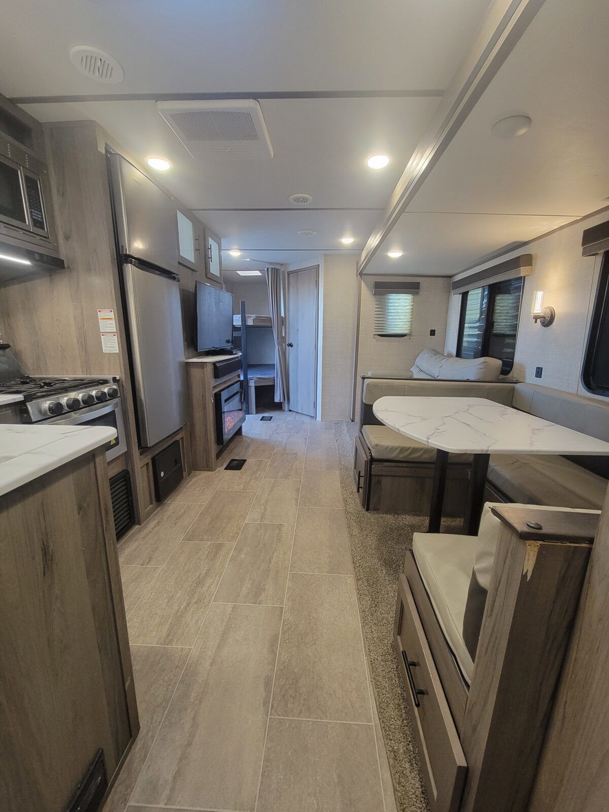 Photo 12 - 2021 Gulf Stream Travel Trailer rental photo 14