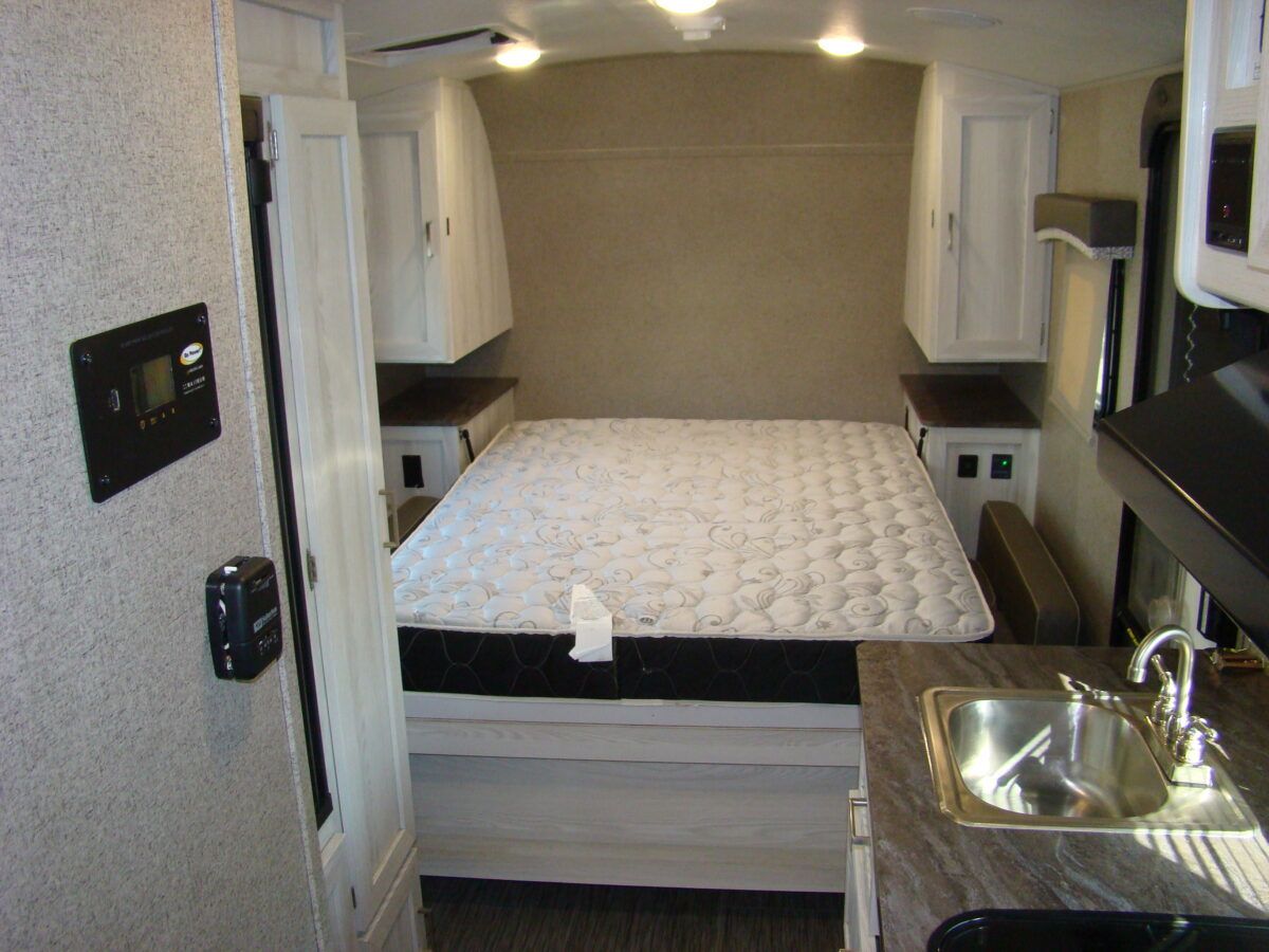 Photo 5 - 2019 Rockwood Travel Trailer rental photo 7
