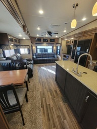 Photo 7 thumbnail 9