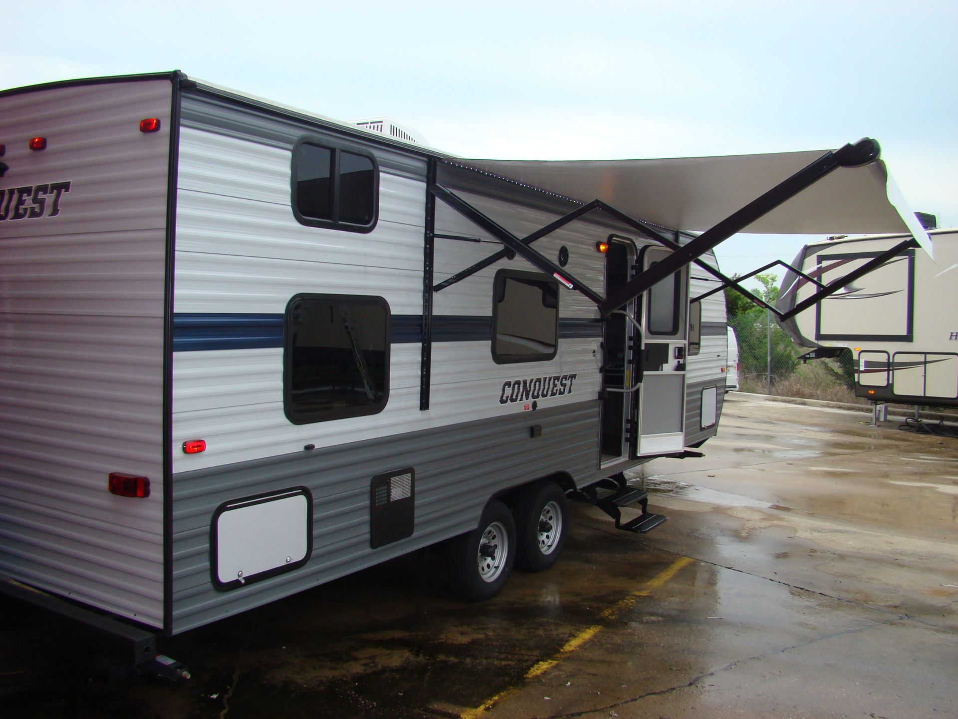 Photo 2 - 2020 Gulf Stream Travel Trailer rental photo 4