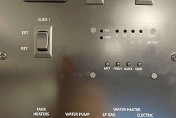 Photo 21 thumbnail 23