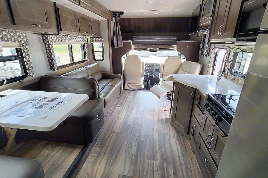 Photo 25 - 2022 Nexus Class C Motorhome rental photo 27