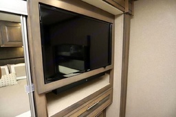 Photo 3 thumbnail 5