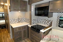 Photo 11 thumbnail 13