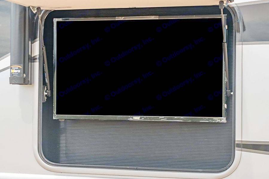 Photo 13 - 2022 Nexus Class C Motorhome rental photo 15