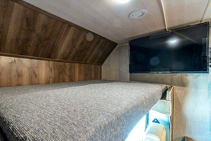 Photo 15 - 2022 Nexus Class C Motorhome rental photo 17