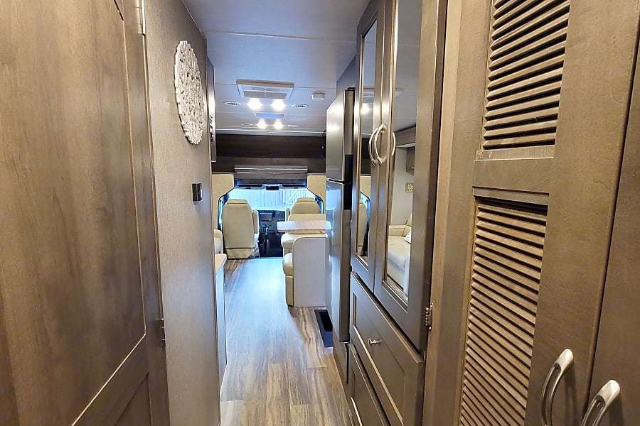 Photo 18 - 2022 Nexus Class C Motorhome rental photo 20
