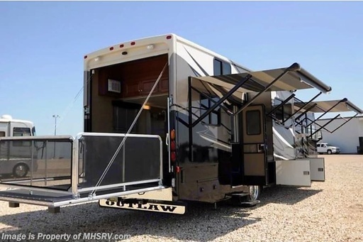 2021 Thor Motor Coach Outlaw 37MD Class A Motorhome for rent in Dallas, TX