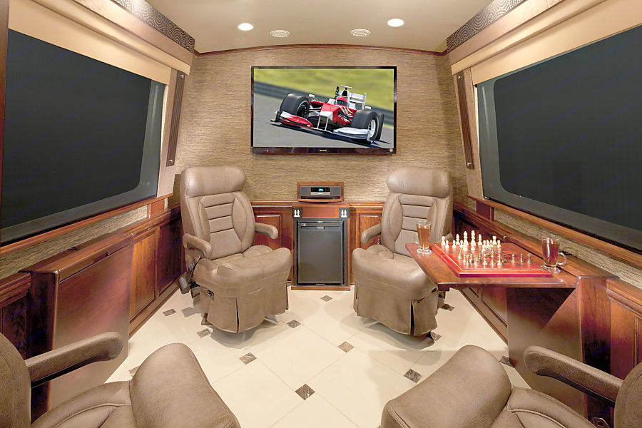 Photo 6 - 2021 Dynamax Corp Class C Motorhome rental photo 8