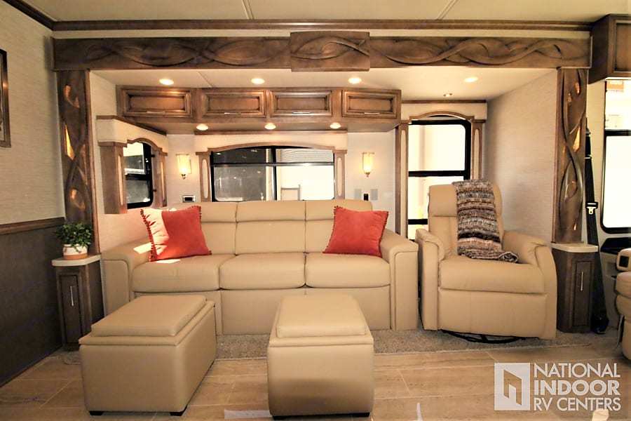 Photo 2 - 2021 Newmar Class A Motorhome rental photo 4