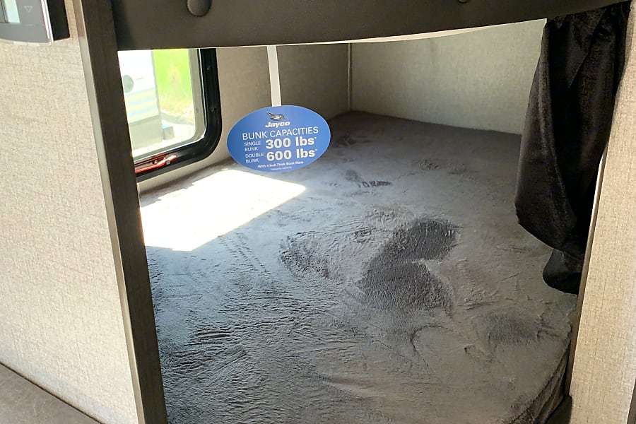Photo 29 - 2020 Jayco Travel Trailer rental photo 31