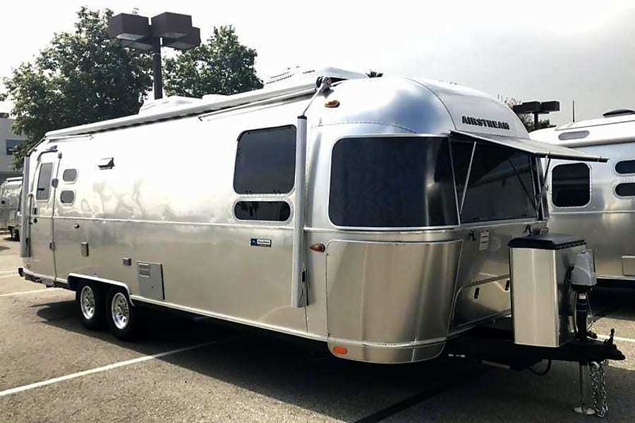 Photo 0 - 2018 Airstream Travel Trailer rental photo 7