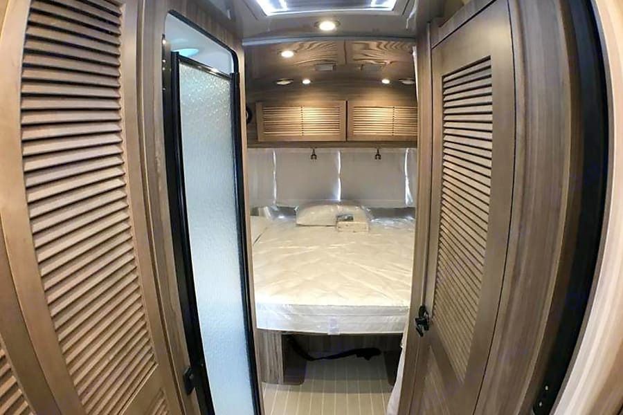 Photo 0 - 2018 Airstream Travel Trailer rental photo 11