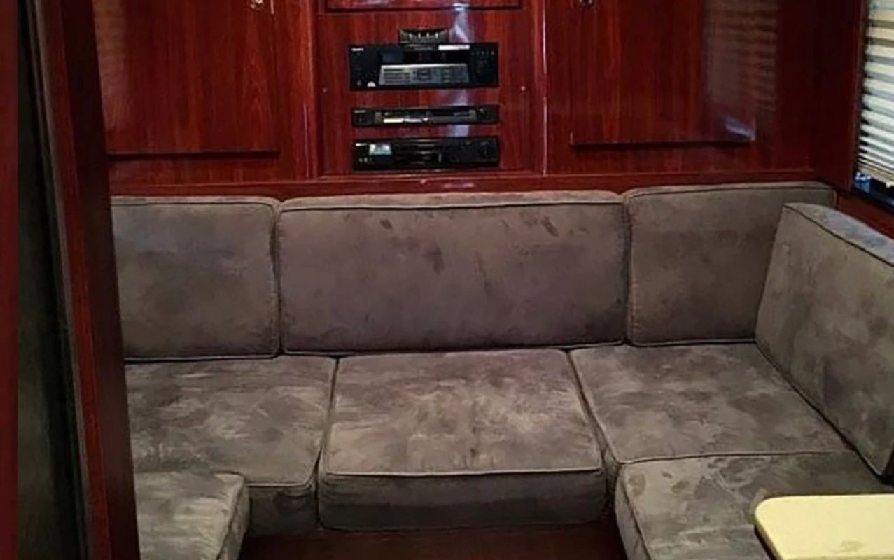 Photo 3 - 2020 Prevost Class A Motorhome rental photo 5
