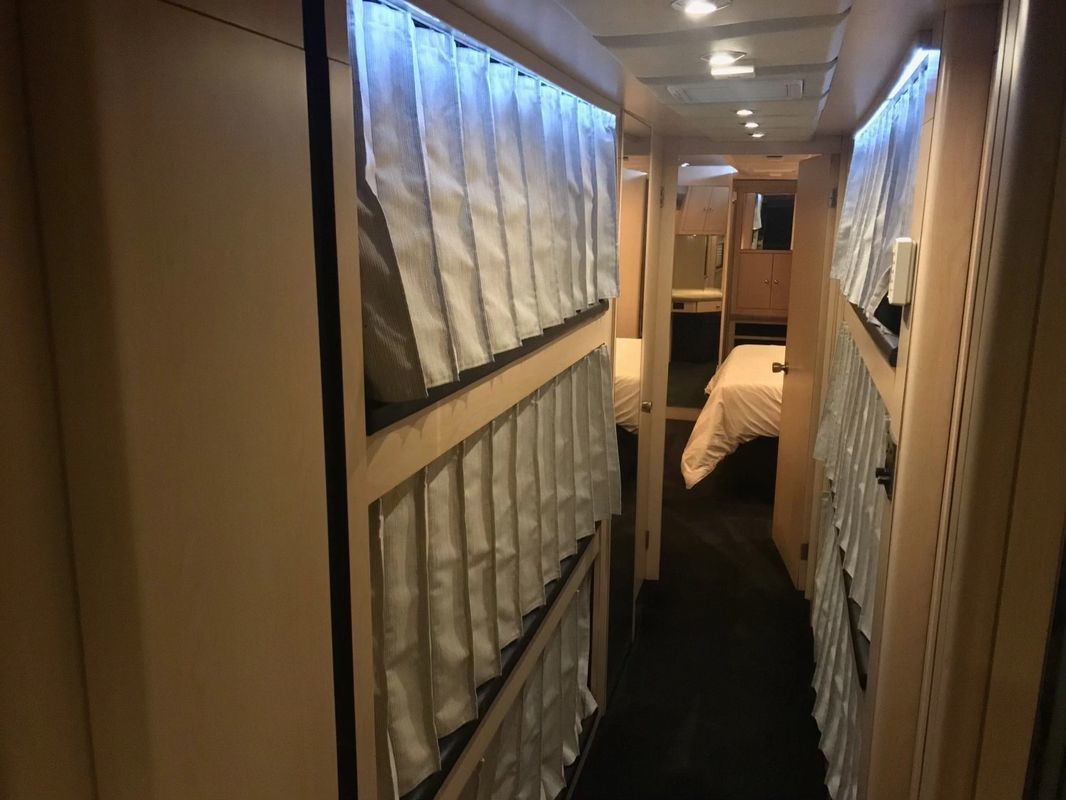Photo 1 - 2005 Prevost Class A Motorhome rental photo 3