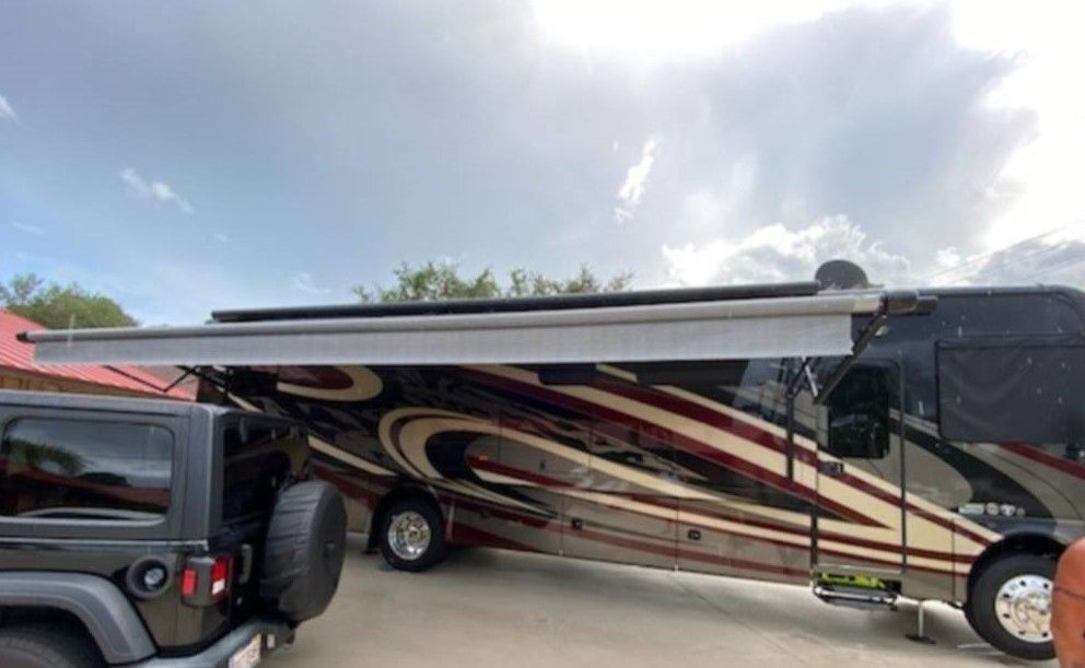 Photo 3 - 2020 Jayco Class A Motorhome rental photo 11
