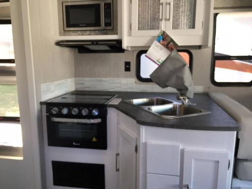 2022 Forest River Pursuit 31BH Class A Motorhome for rent in Channahon, IL