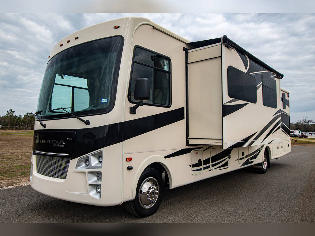 Photo 0 - 2020 Coachmen Class A Motorhome rental photo 2