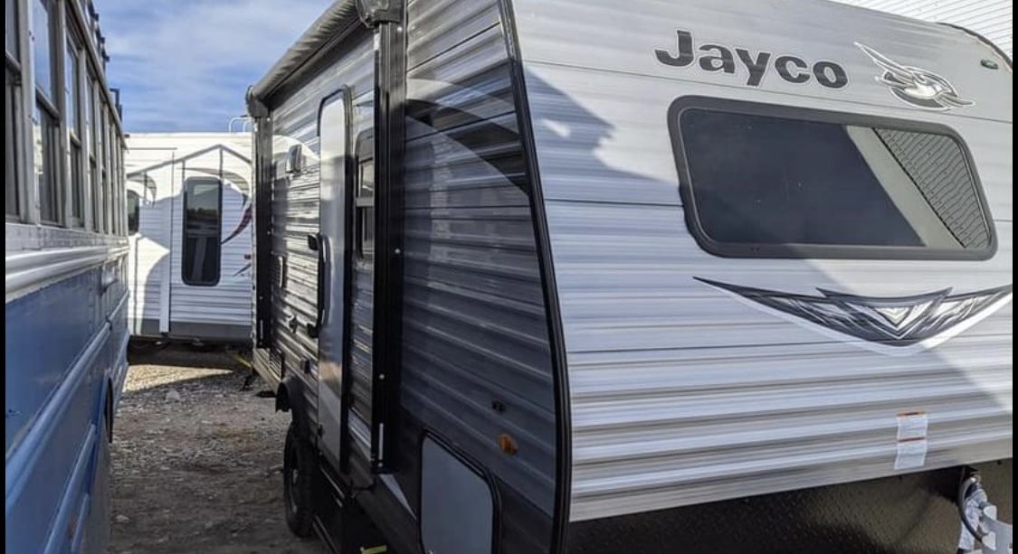 Photo 3 - 2021 Jayco Travel Trailer rental photo 5