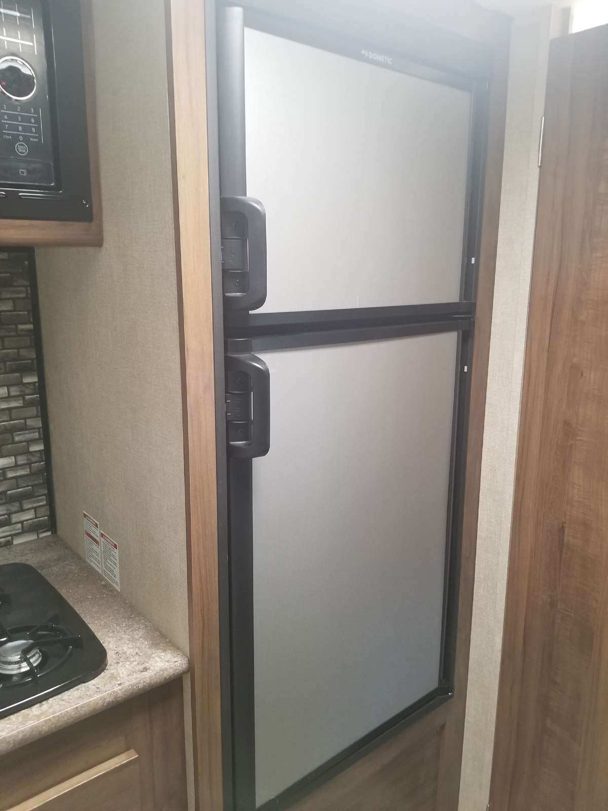 Photo 5 - 2018 Gulfstream Travel Trailer rental photo 7
