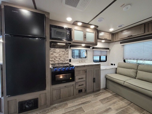2021 Gulfstream Innsbruck 236RL Travel Trailer for rent in San Antonio, TX