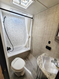 Photo 6 thumbnail 8