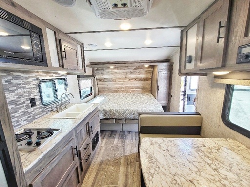 2021 Gulfstream Innsbruck 197BH Travel Trailer for rent in San Antonio, TX