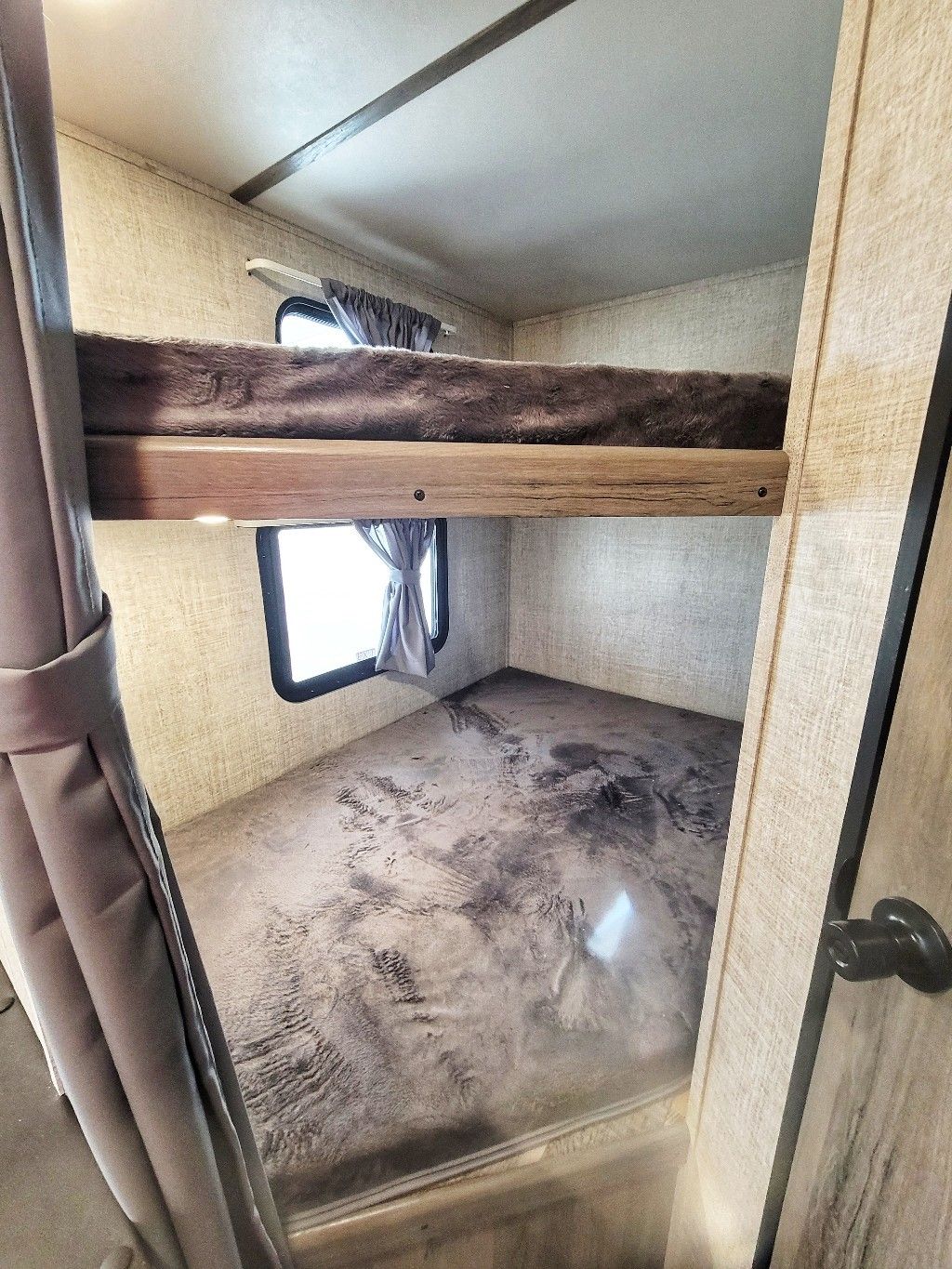 Photo 6 - 2021 Gulfstream Travel Trailer rental photo 8