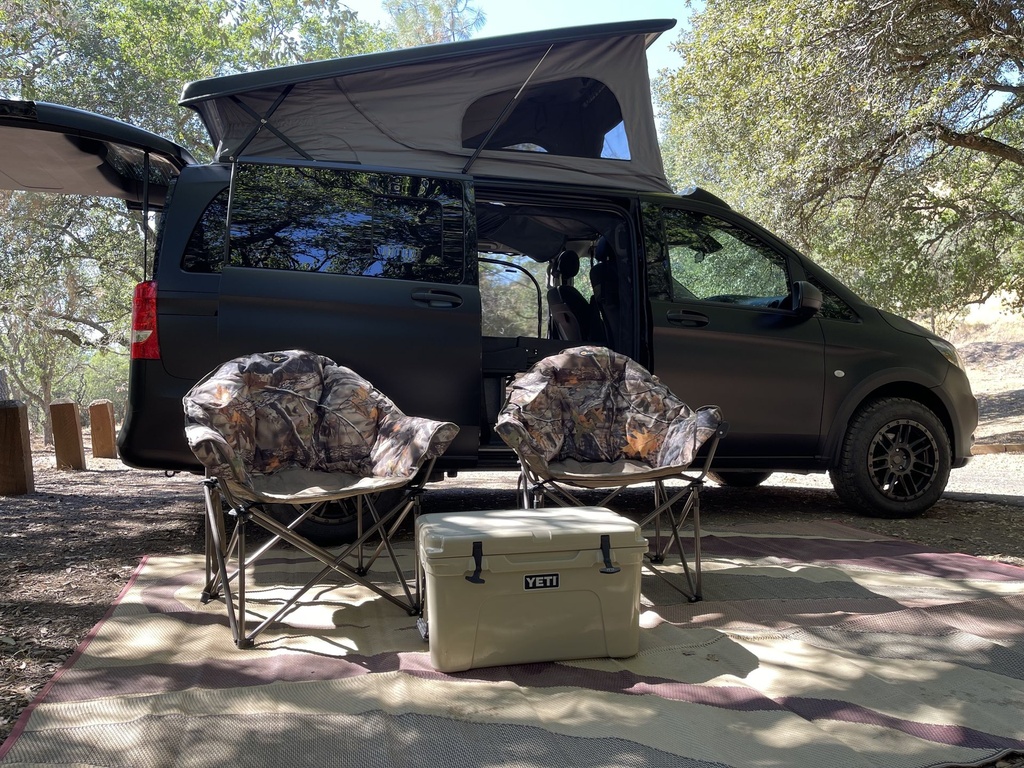 Photo 1 - 2019 Mercedes-Benz Other rental photo 3