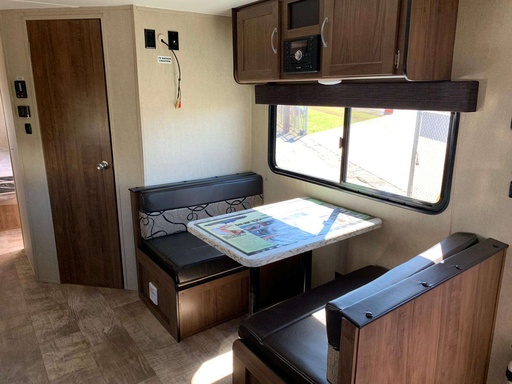 2019 Gulfstream innsbruck 238RK Travel Trailer for rent in San Antonio, TX