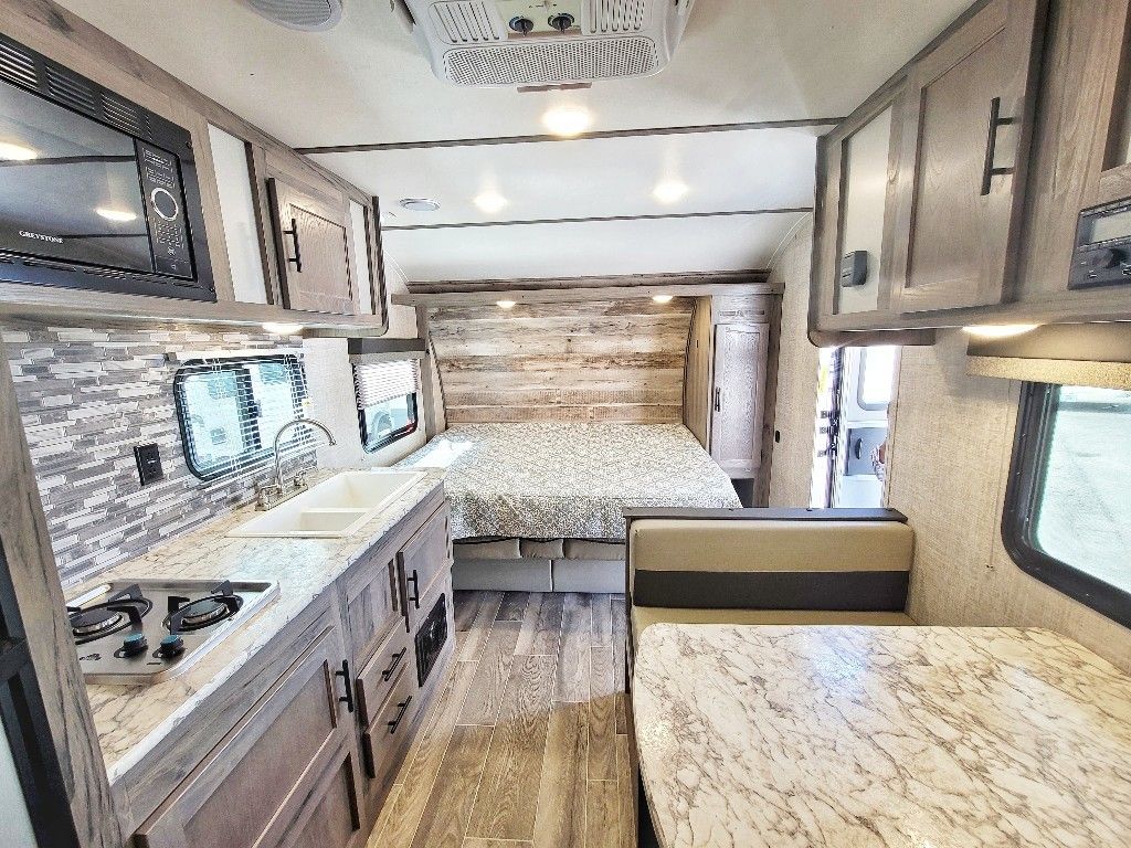 Photo 2 - 2021 Gulfstream Travel Trailer rental photo 4