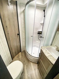 Photo 5 thumbnail 7