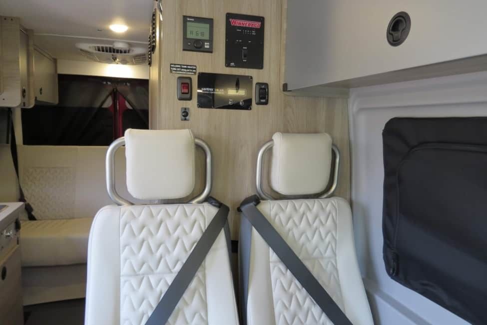 Photo 6 - 2022 Winnebago Class B Motorhome rental photo 13