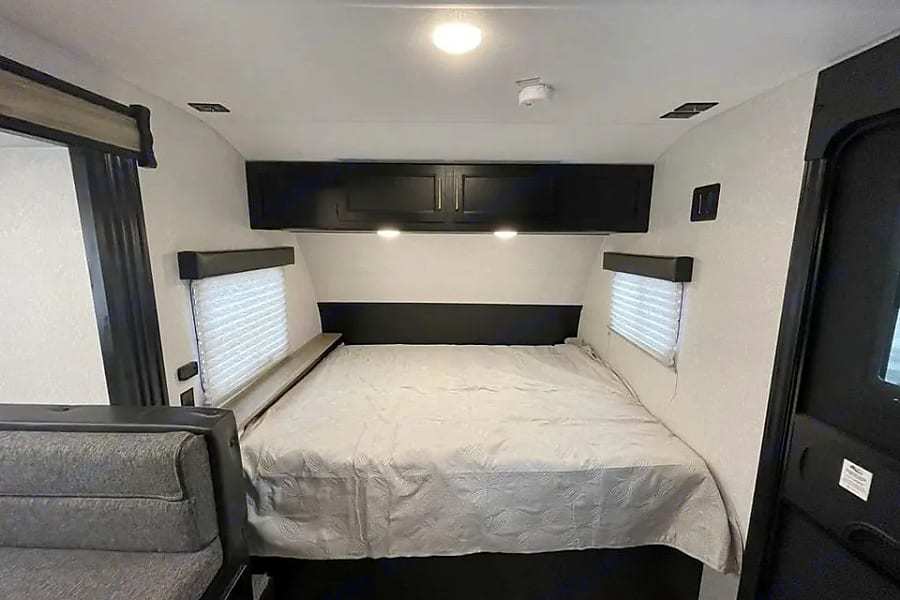 Photo 5 - 2021 Forest River Travel Trailer rental photo 7