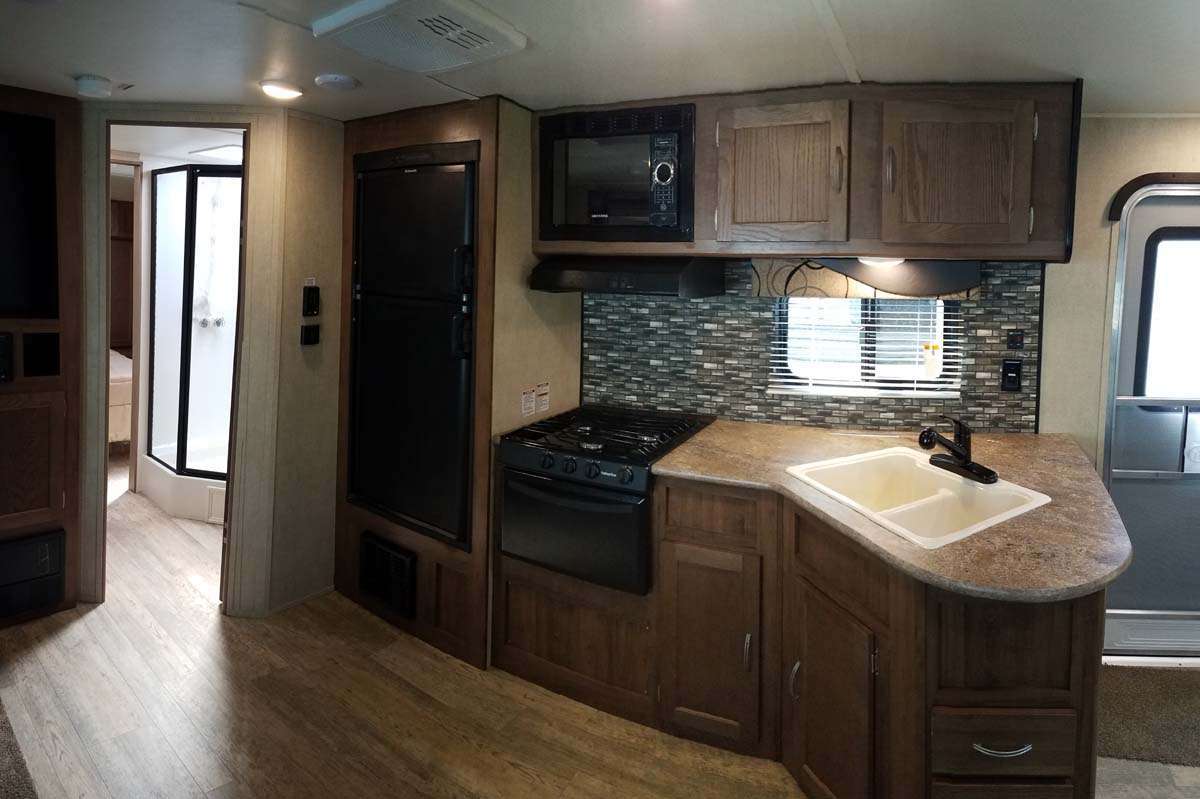 Photo 7 - 2018 Gulfstream Travel Trailer rental photo 9